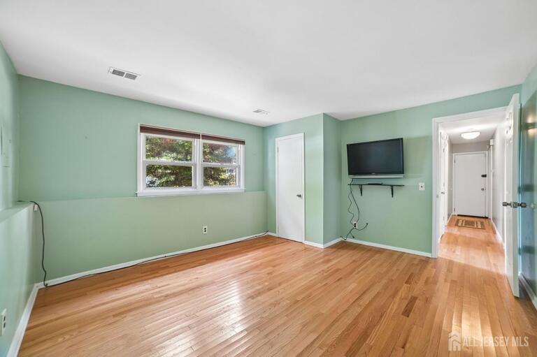 Photo 28 of 743 Wood Avenue, Edison NJ 08850, Edison, NJ