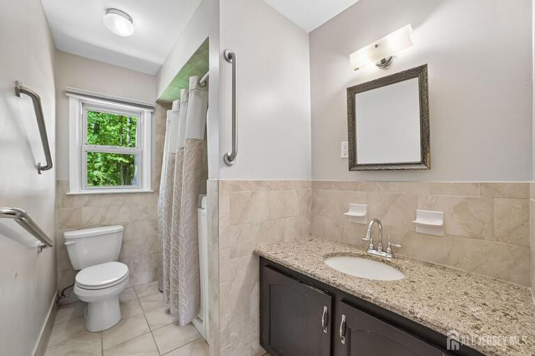 Photo 18 of 743 Wood Avenue, Edison NJ 08850, Edison, NJ