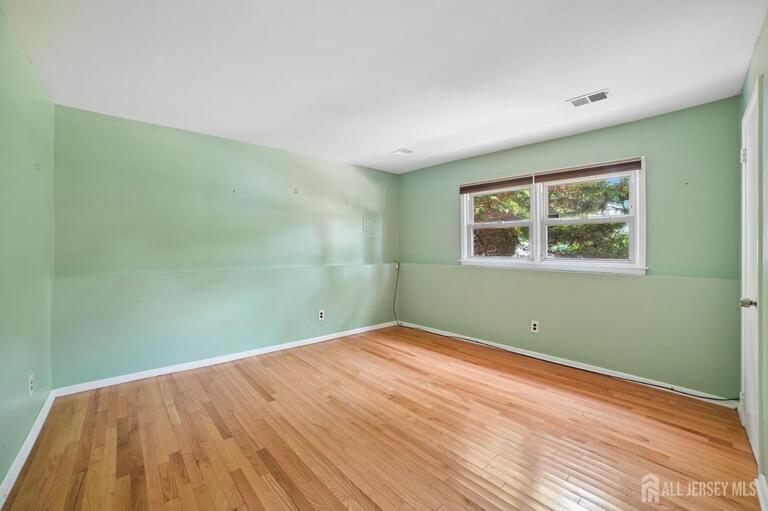 Photo 27 of 743 Wood Avenue, Edison NJ 08850, Edison, NJ