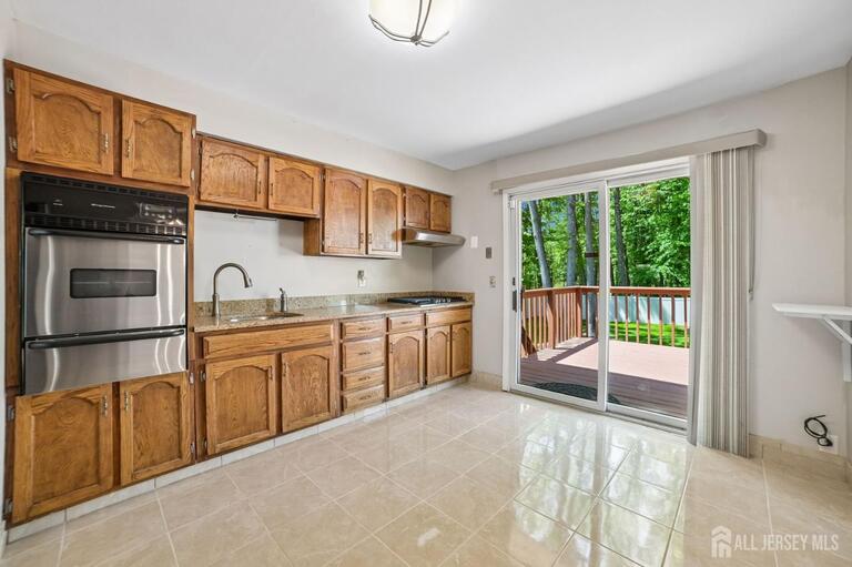 Photo 12 of 743 Wood Avenue, Edison NJ 08850, Edison, NJ