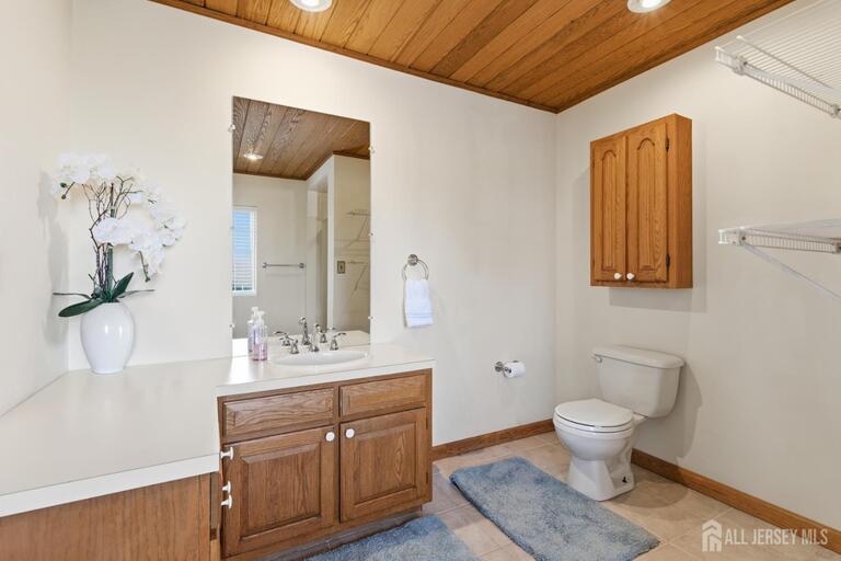 Photo 26 of 329 S Pine Avenue, South Amboy NJ 08879, South Amboy, NJ