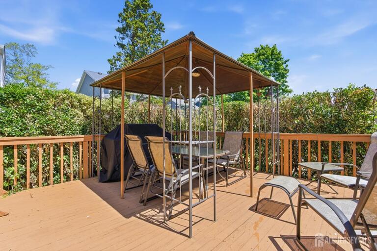 Photo 32 of 329 S Pine Avenue, South Amboy NJ 08879, South Amboy, NJ