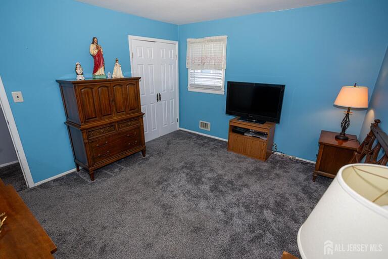 Photo 18 of 10 Schmitt Street, Sayreville NJ 08872, Sayreville, NJ