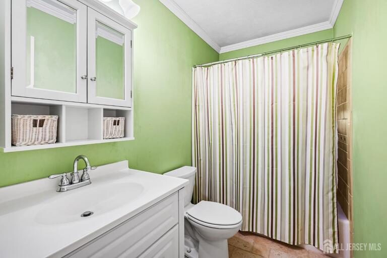 Photo 13 of 5 Camelot Drive, East Brunswick NJ 08816, East Brunswick, NJ