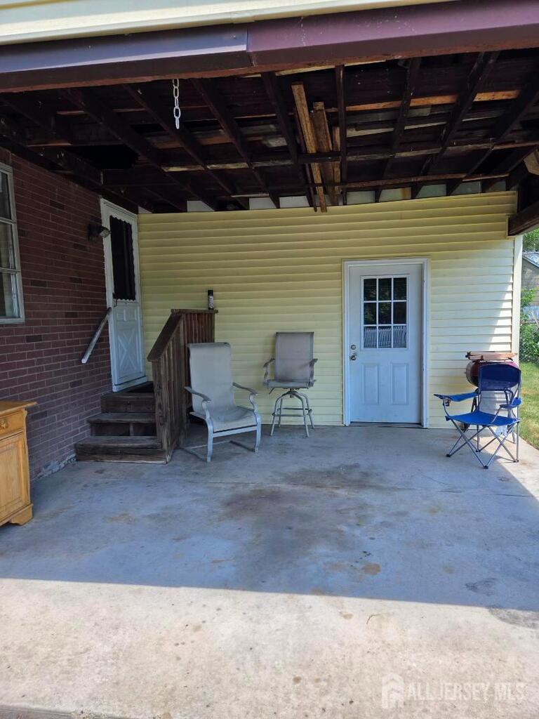Photo 2 of 18 Victory Drive, Englishtown NJ 07726, Englishtown, NJ