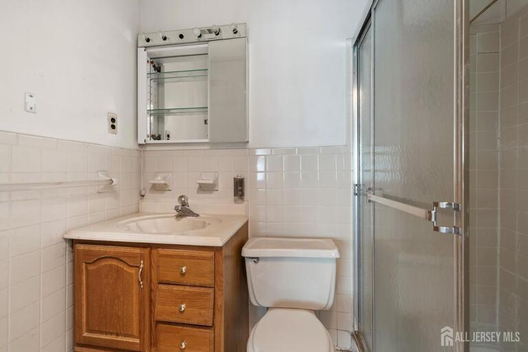 Photo 23 of 703 Merrywood Drive, Edison NJ 08817, Edison, NJ