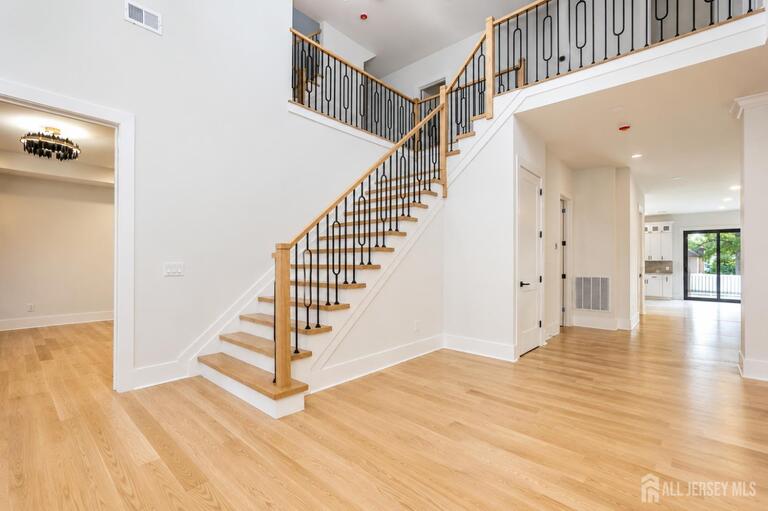 Photo 7 of 1684 Frank Street, Edison NJ 08820, Edison, NJ