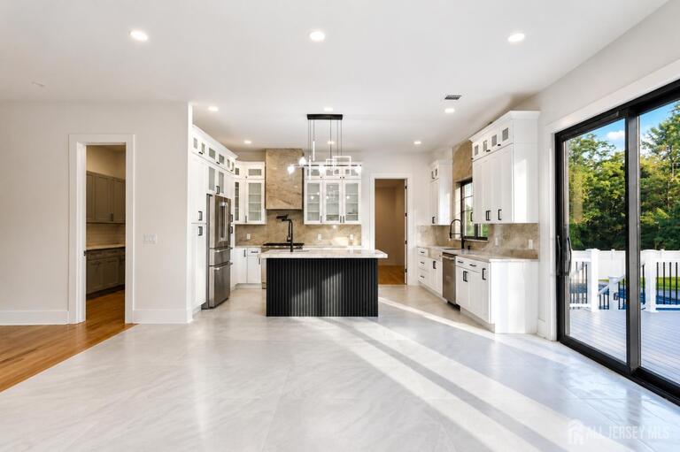 Photo 19 of 1684 Frank Street, Edison NJ 08820, Edison, NJ