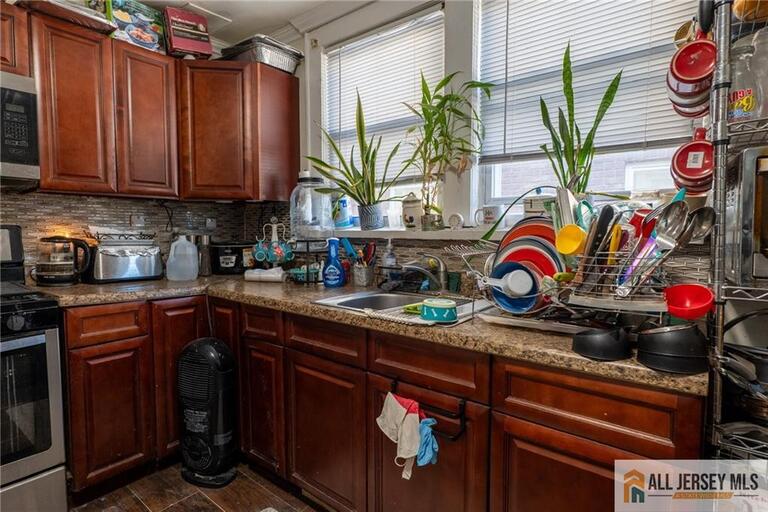 Photo 5 of 315 Winans Avenue, Hillside NJ 07205, Hillside, NJ
