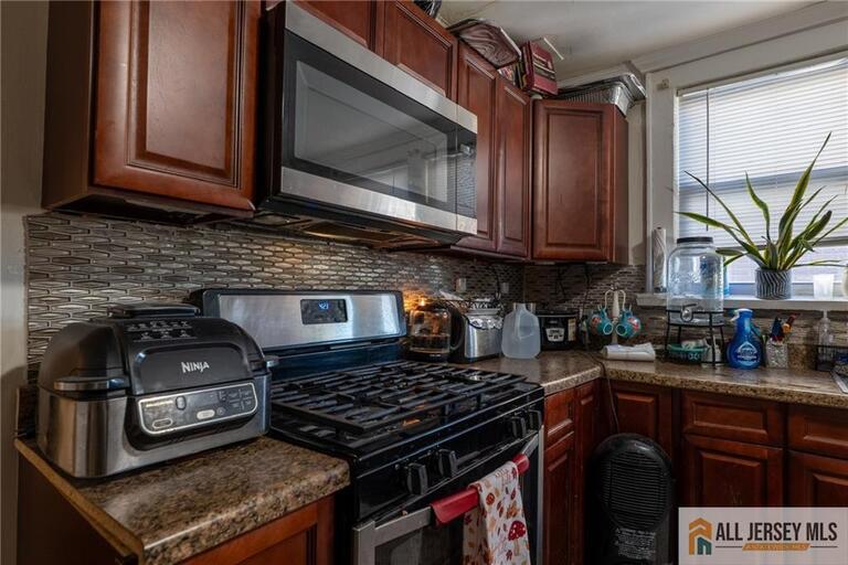 Photo 4 of 315 Winans Avenue, Hillside NJ 07205, Hillside, NJ