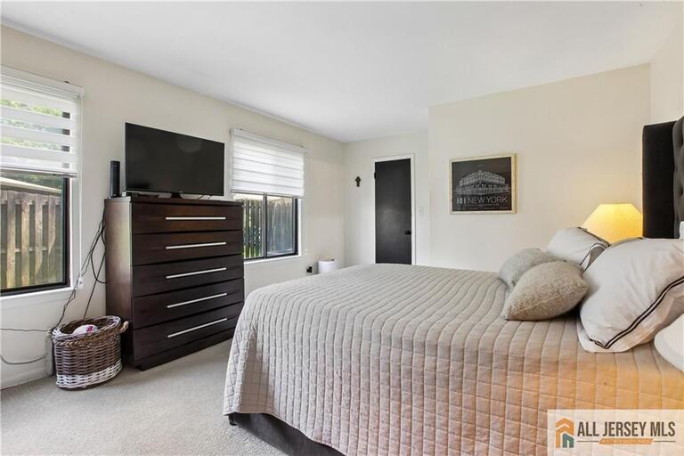 Photo 33 of 2 Park Gate Drive # 1002, Edison NJ 08820, Edison, NJ