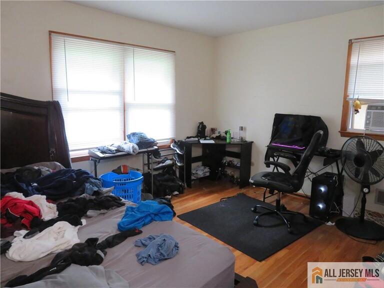 Photo 25 of 78 6th Avenue, Port Reading NJ 07064, Port Reading, NJ