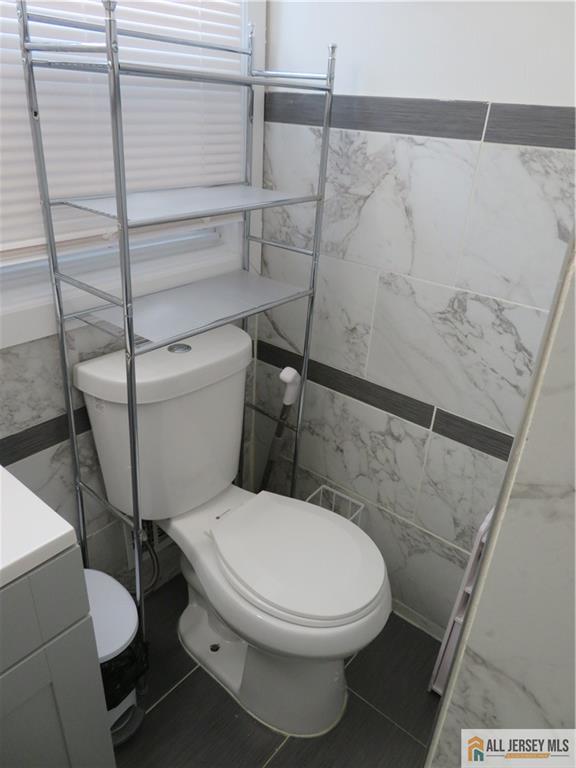 Photo 14 of 78 6th Avenue, Port Reading NJ 07064, Port Reading, NJ