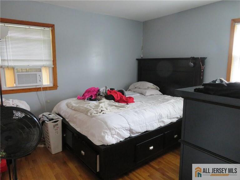 Photo 23 of 78 6th Avenue, Port Reading NJ 07064, Port Reading, NJ