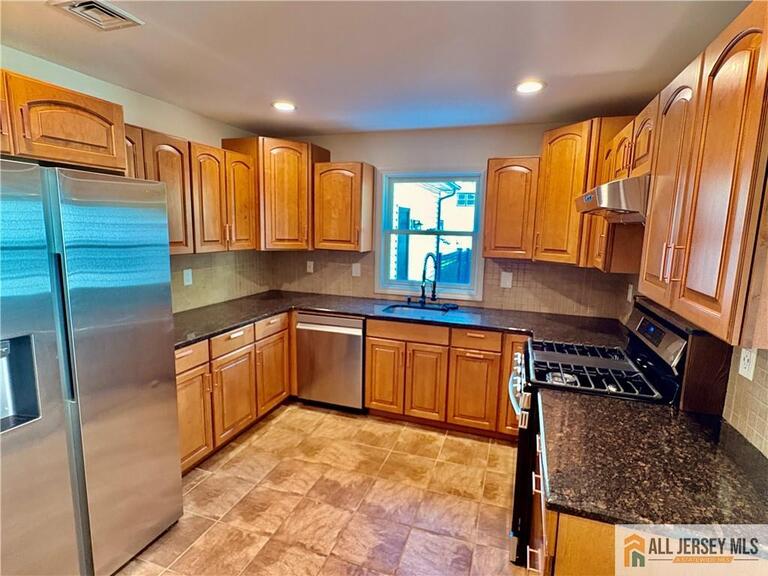 Photo 6 of 1509 Kenyon Avenue, South Plainfield NJ 07080, South Plainfield, NJ