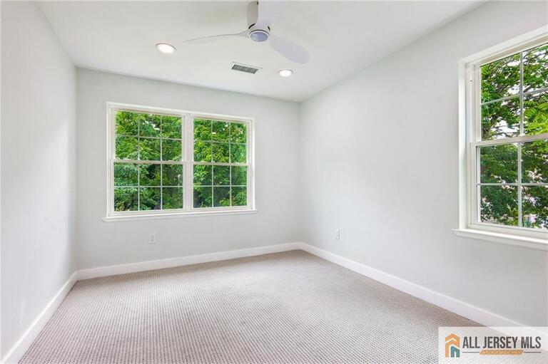 Photo 18 of 101 Saint Stephens Avenue, Keasbey NJ 08832, Keasbey, NJ