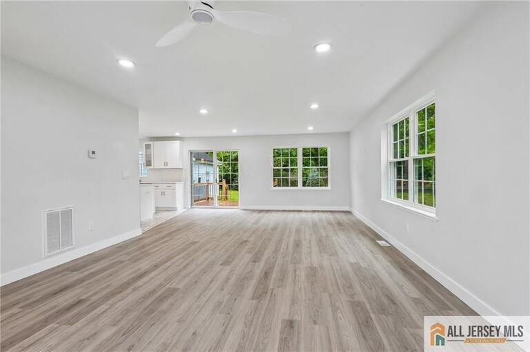 Photo 3 of 101 Saint Stephens Avenue, Keasbey NJ 08832, Keasbey, NJ