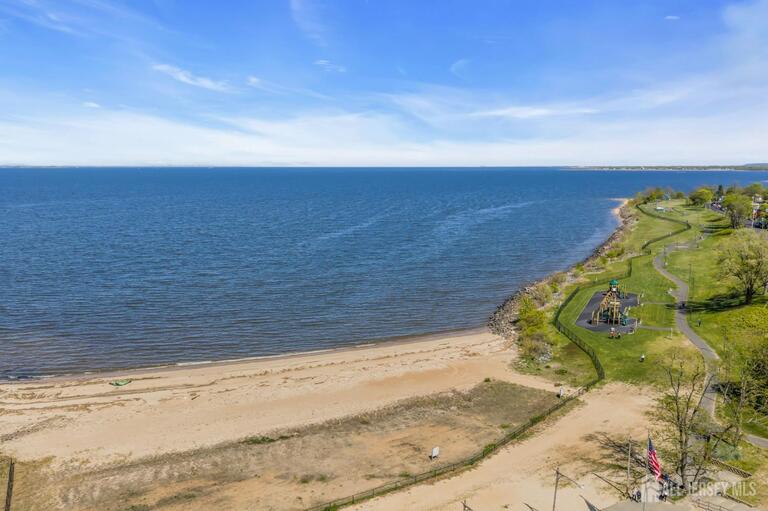 Photo 10 of 283 Bayview Drive, South Amboy NJ 08879, South Amboy, NJ