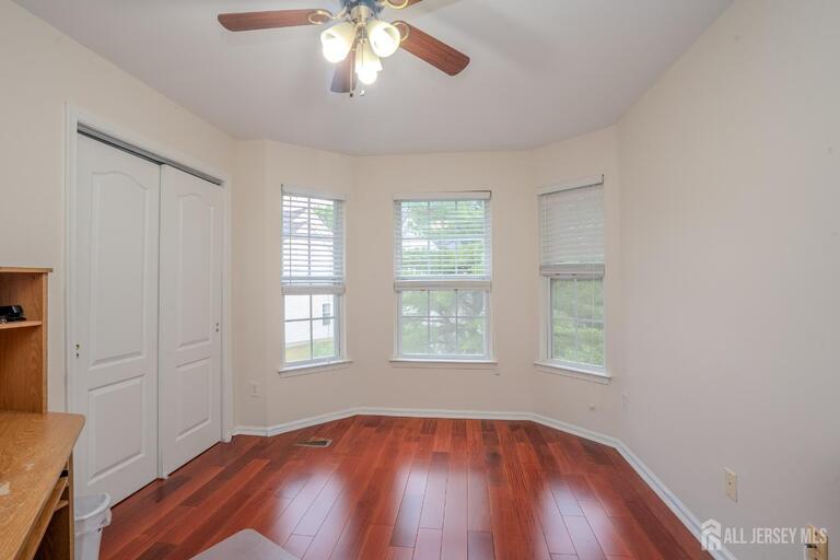 Photo 26 of 1101 Cottonwood Court, North Brunswick NJ 08902, North Brunswick, NJ
