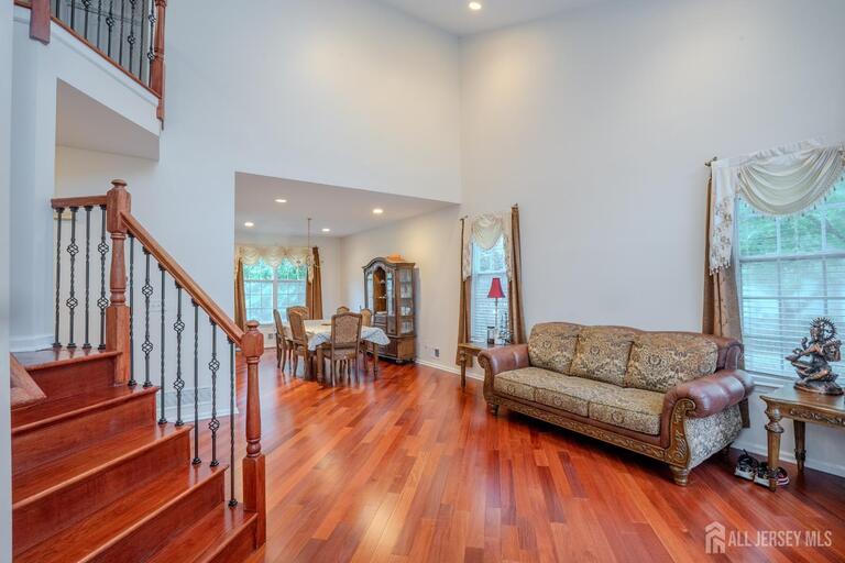 Photo 5 of 1101 Cottonwood Court, North Brunswick NJ 08902, North Brunswick, NJ
