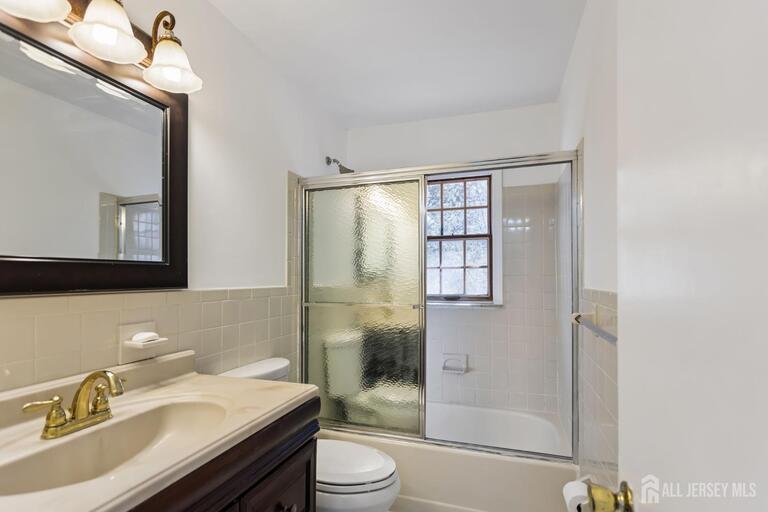 Photo 12 of 39 Gage Road, East Brunswick NJ 08816, East Brunswick, NJ