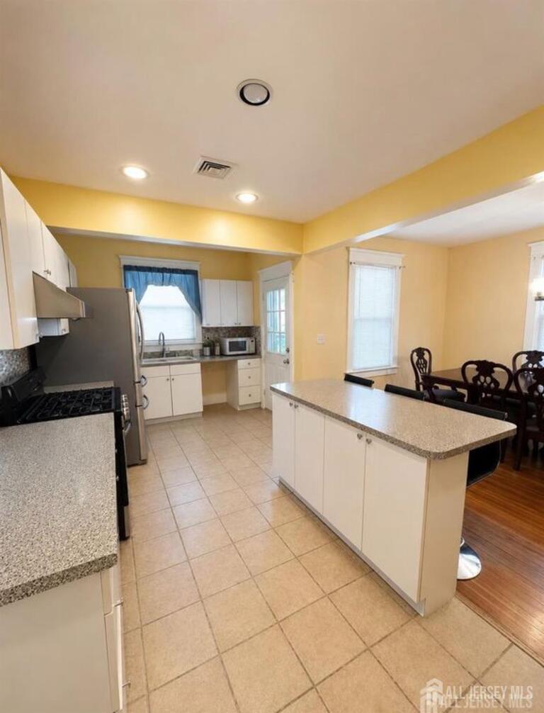Photo 15 of 619 Lee Street, Perth Amboy NJ 08861, Perth Amboy, NJ