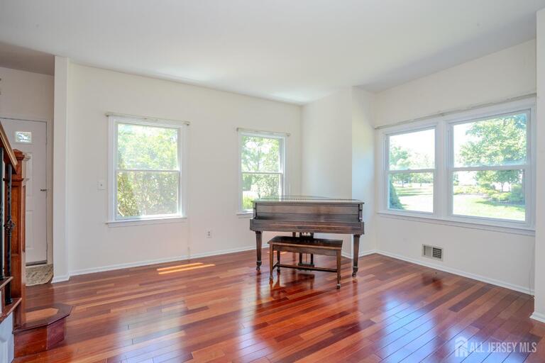 Photo 11 of 32 W Kincaid Drive, West Windsor NJ 08550, West Windsor, NJ