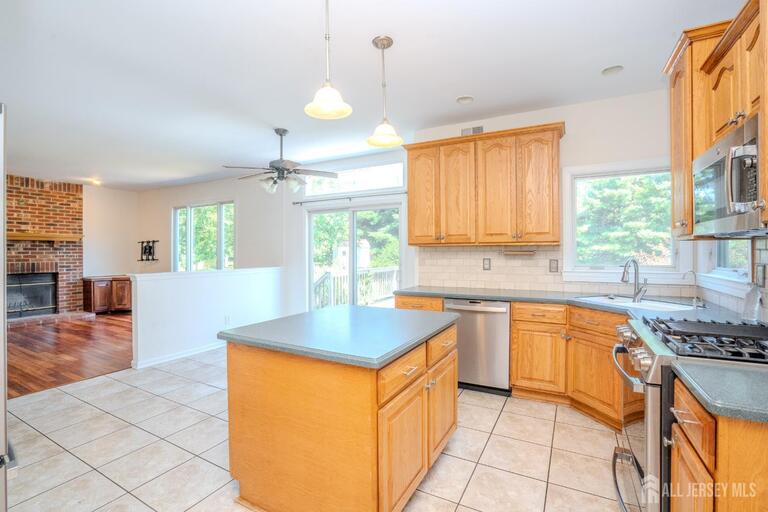 Photo 21 of 32 W Kincaid Drive, West Windsor NJ 08550, West Windsor, NJ