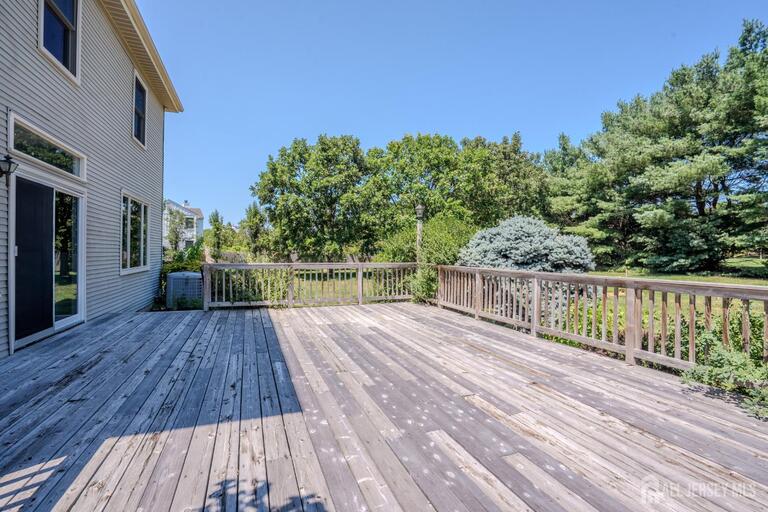 Photo 7 of 32 W Kincaid Drive, West Windsor NJ 08550, West Windsor, NJ