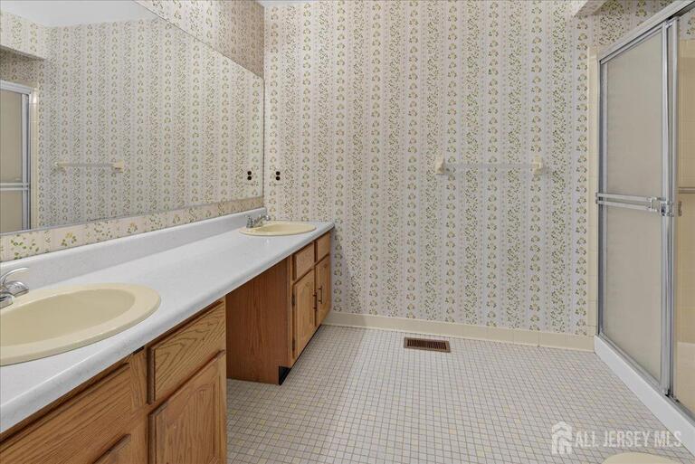 Photo 23 of 61 Tennyson Drive, Plainsboro NJ 08536, Plainsboro, NJ