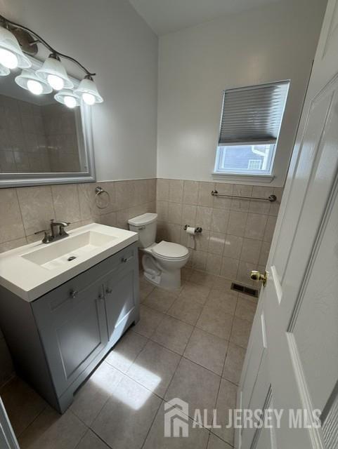 Photo 6 of 102 Broad Street, Perth Amboy NJ 08861, Perth Amboy, NJ