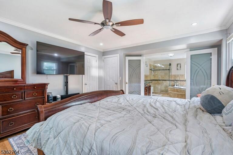 Property listing MLS 4007833 photo 24