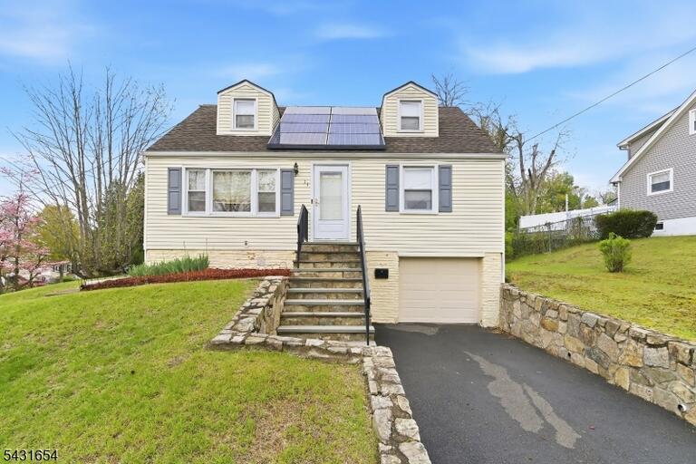 Property listing MLS 4027169 photo 1