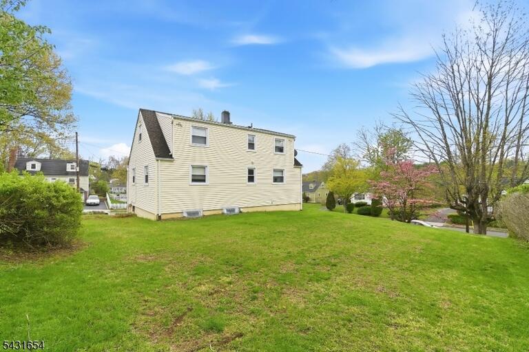 Property listing MLS 4027169 photo 13