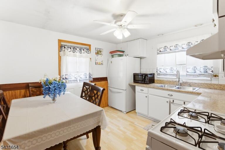 Property listing MLS 4027169 photo 4