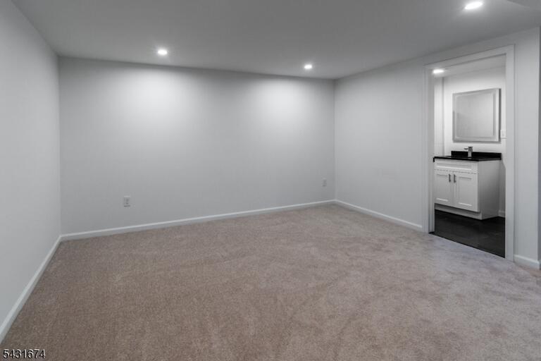 Property listing MLS 4028041 photo 36
