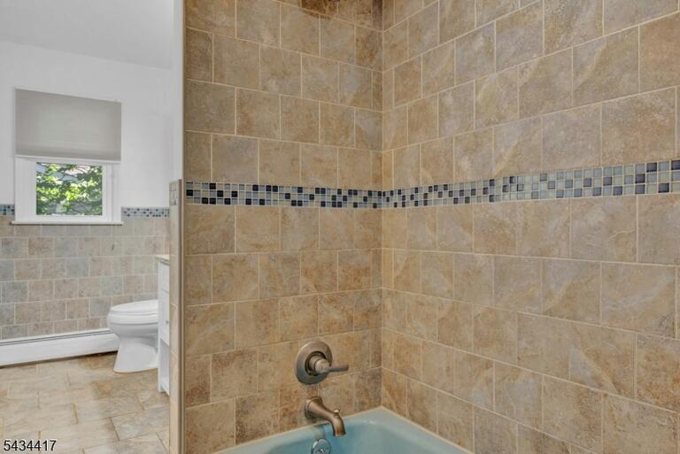 Property listing MLS 4031882 photo 17