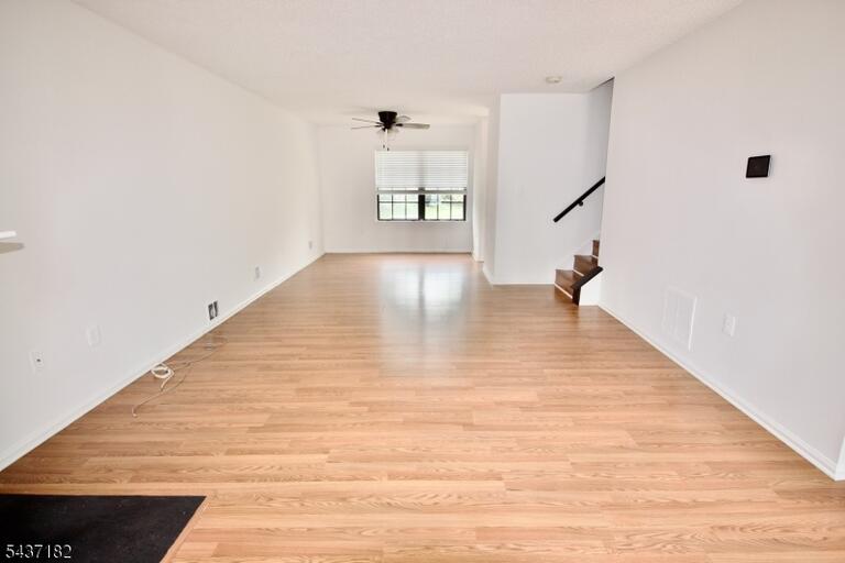 Property listing MLS 4032173 photo 7