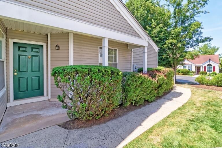 Property listing MLS 4033327 photo 17