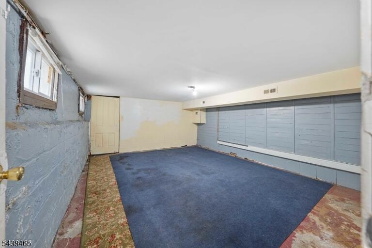 Property listing MLS 4033335 photo 11