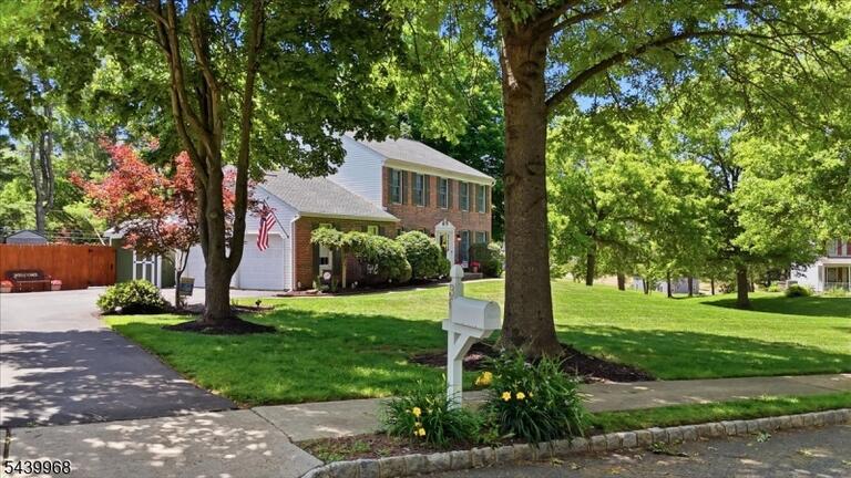 Property listing MLS 4035828 photo 5