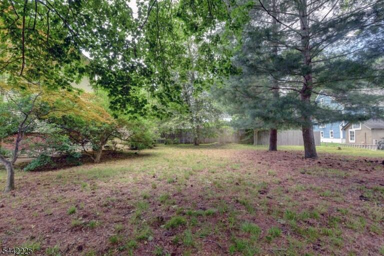 Property listing MLS 4036644 photo 31