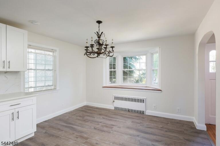 Property listing MLS 4037398 photo 14