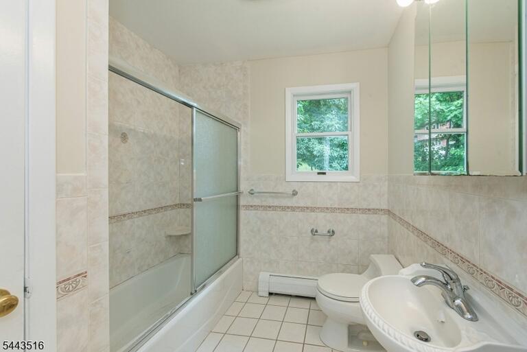 Property listing MLS 4037856 photo 13