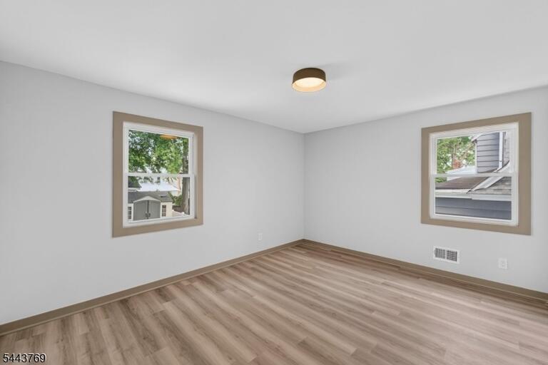 Property listing MLS 4038074 photo 32