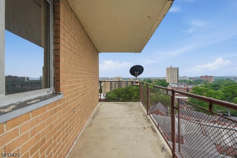 Property listing MLS 4038670 photo 13