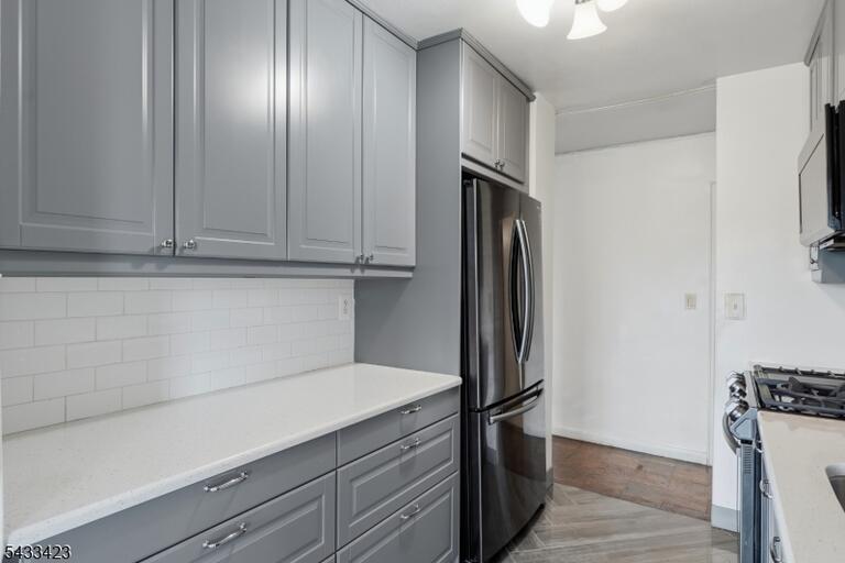 Property listing MLS 4038670 photo 18