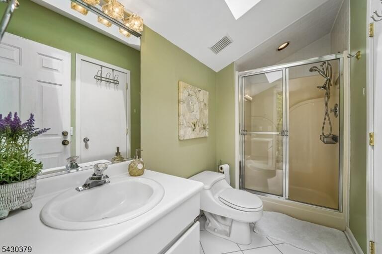 Property listing MLS 4039342 photo 18