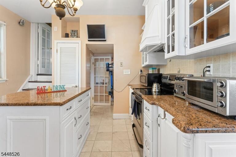 Property listing MLS 4042336 photo 9