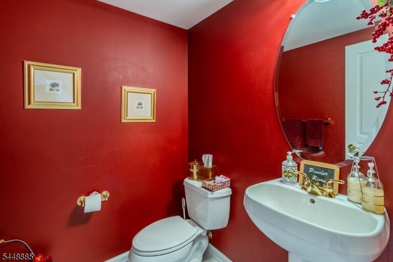 Property listing MLS 4042673 photo 10